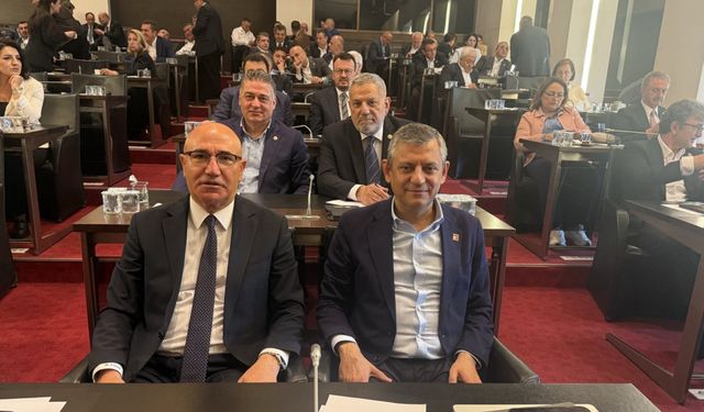 Şanlıurfa Milletvekili Duyurdu: Özgür Özel Güven Tazeledi