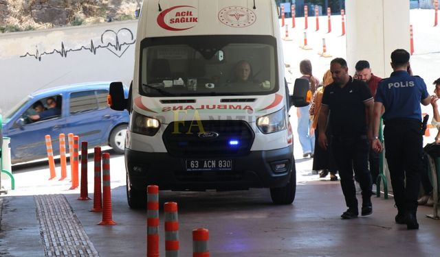 Şanlıurfa’da Tur Otobüsü Kaza Yaptı: Çok Sayıda Yaralı Var!