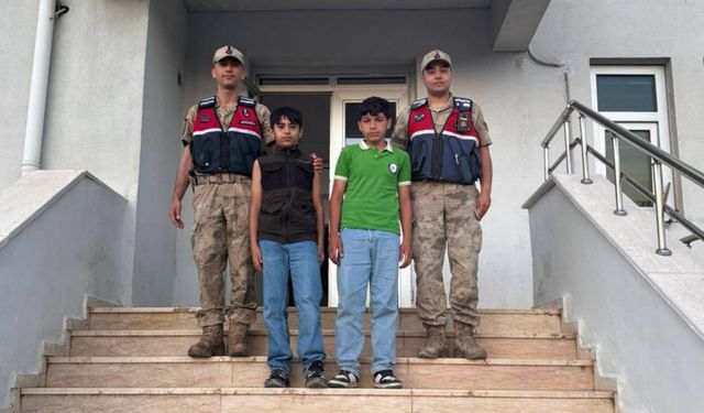 Viranşehir'de Kayıp Olarak Aranan İki Çocuk Jandarma Tarafından Bulundu