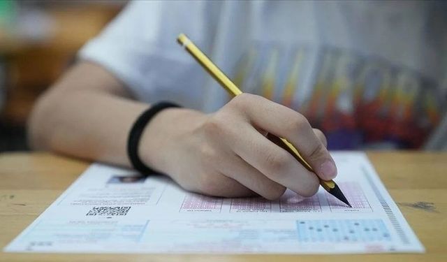 13 Haziran LGS Sınavı Saat Kaçta Bitiyor, Saat Kaçta Başlıyor, Kaç Dakika Sürüyor? 2026 LGS Sözel Ve Sayısal Oturum Saatleri