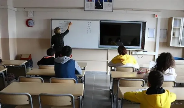 24 Haziran’da Okullar Tatil Mi? MEB 2026 Takvimiyle Karne Ve Yaz Tatili Tarihi