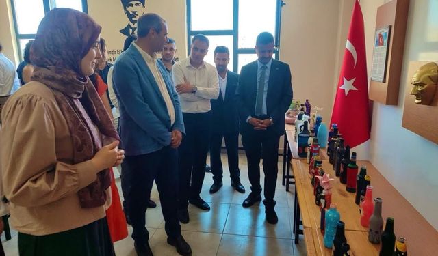 Öğrencilerden Geri Dönüşüm Şaheseri! Eyyübiye’de Sergi Açıldı