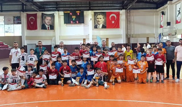 Şanlıurfa’da Futsal Heyecanı Sona Erdi! Şampiyonlar Belli Oldu