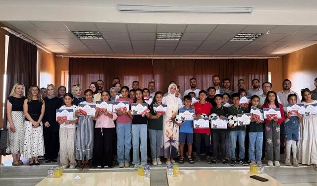 Öğrencilerin Emekleri Sergilendi, Başarıları Alkışlandı