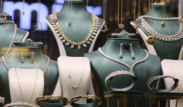 Şanlıurfa’da Yatırımcıların Rotası Değişti! Gümüş Zirveye Koşuyor