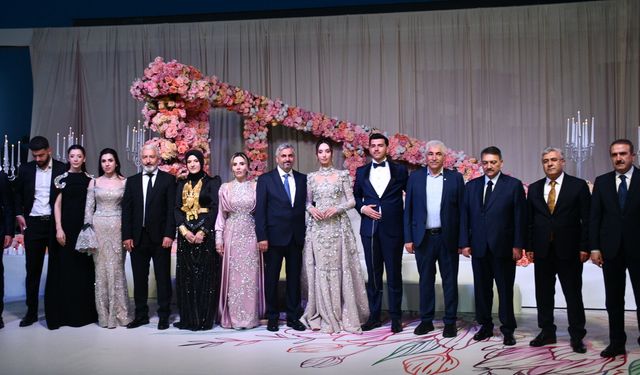 Astor Enerji Başkanı Feridun Geçgel’in Yeğeni Metin Geçgel Nişanlandı
