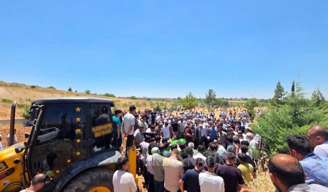 Şanlıurfa'daki Feci Kazada Can Vermişti: Gözyaşları Arasında Toprağa Verildi