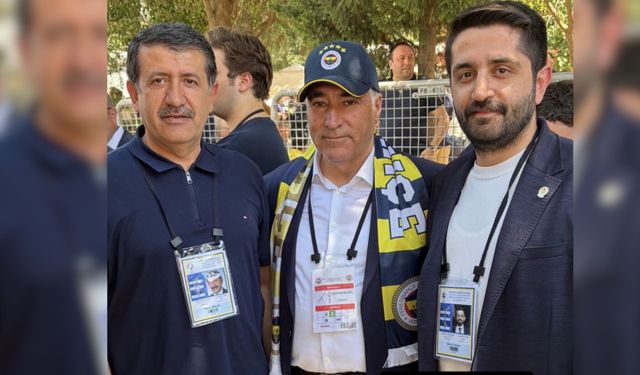 Mehmet Ekinci ve Feridun Geçgel Fenerbahçe Kongresinde