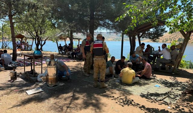 Siverek Kaymakamlığı Su Kaynaklarına Giriş Yasağını Duyurdu