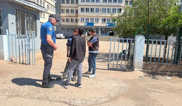 Siverek Kaymakamlığı Güvenli Okul Uygulamasını Sürdürüyor