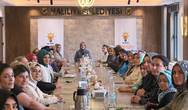 AK Parti Şanlıurfa Kadın Kollarından Narkotik Eğitimi