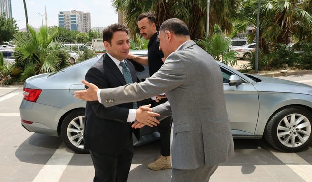 Haliliye Kaymakamı Şahin ve Ticaret İl Müdürü Akbaş Bir Araya Geldi