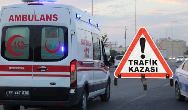 Şanlıurfa'nın Haliliye İlçesinde İki Otomobil Çarpıştı: 2 Kişi Yaralandı
