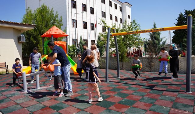 Kahta Belediyesi'nden Özel Öğrencilere Anlamlı Destek