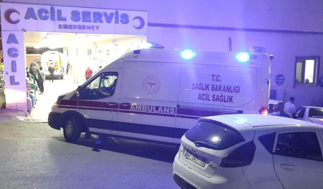 Karaköprü’de Feci Kaza: Otomobil İle Motosiklet Çarpıştı, Yaralılar Var!