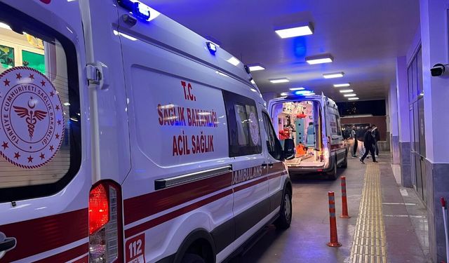 Karaköprü’de Feci Kaza: Otomobil Şarampole Yuvarlandı, 1 Ağır Yaralı
