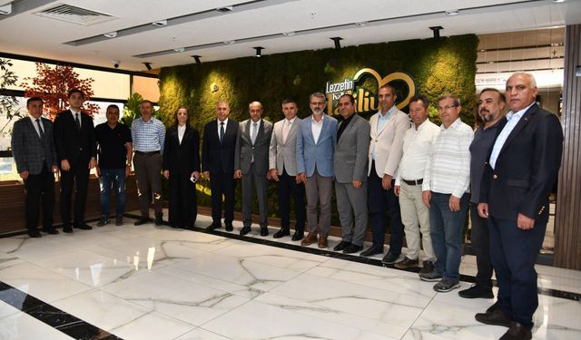 Şanlıurfa’da Eğitim Müfettişleri Başkanı Mehmet Vedat Küçükler Emekliye Ayrıldı