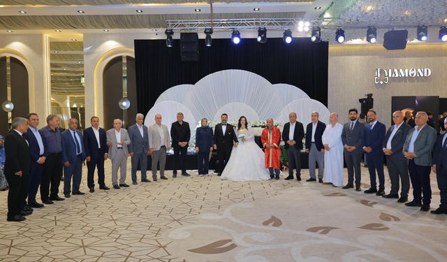 Şanlıurfa’da İbrahim Cihad Felhan ve Yonca Vural Evlendi