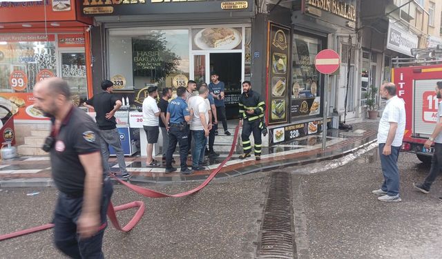 Şanlıurfa’da Tüplerin Bulunduğu İş Yerindeki Yangın Korku Dolu Anlar Yaşattı