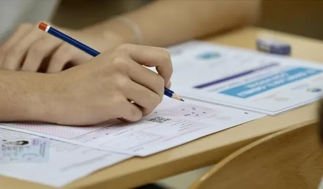 YKS 2026 TYT, AYT, YDT Giriş-Çıkış Saatleri: YKS Saat Kaçta Başlıyor, Son Giriş Saati Kaç, Sınav Kaçta Bitiyor?