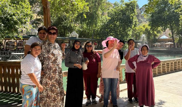 Şanlıurfa’da Özel Bireyler Tarihi Mekanları Keşfetti