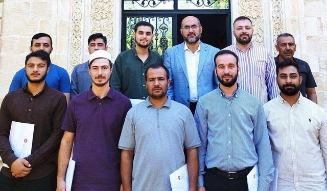 Viranşehir’de Din Görevlilerine Önemli Tören: Diplomalar Verildi