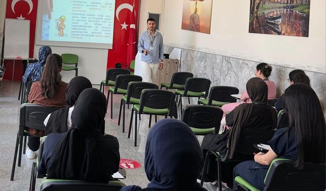 Şanlıurfa’da Geleceğin Sağlıkçılarına İş Güvenliği Dersi Verildi