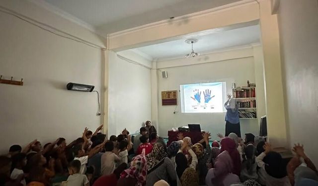 Akran Zorbalığına Karşı Akçakale’de Farkındalık Seferberliği