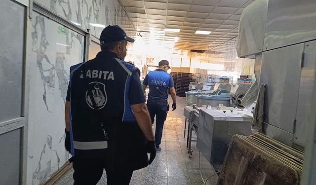 Zabıta Göz Açtırmıyor! Birecik’te Hijyen ve Gramaj Denetimi