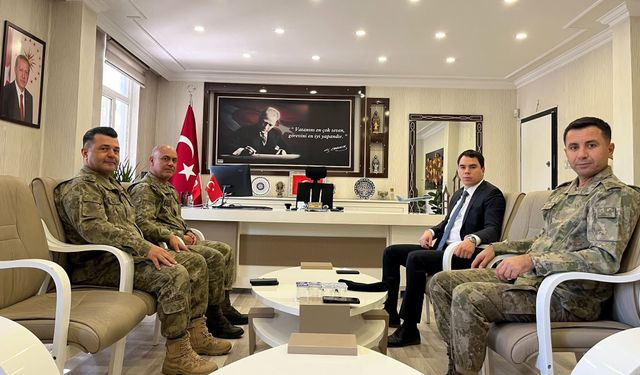 Suruç’ta Komutanlardan Kaymakam Tuna’ya Anlamlı Ziyaret