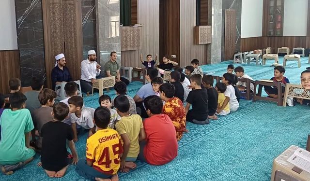 Karaköprü'de Yaz Kur'an Kursları Dolu Dolu Geçiyor
