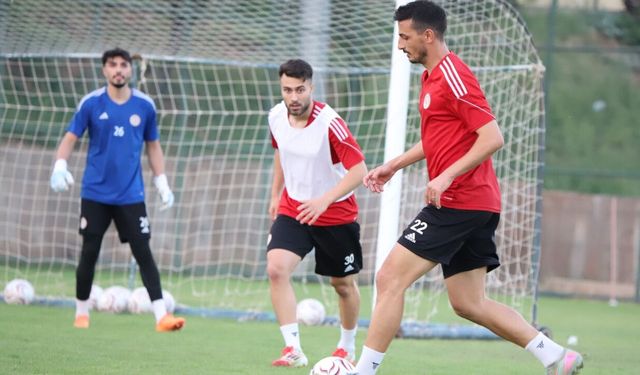 Karaköprü Belediyespor'dan Sürpriz Transfer