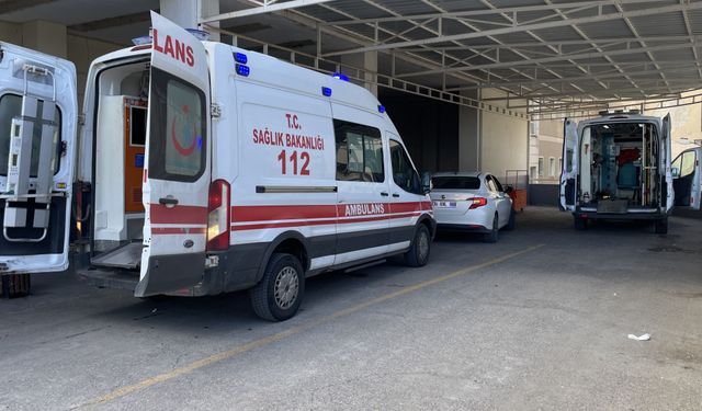 Siverek'te Feci Kaza! Otomobil Takla Attı, Yaralılar Var
