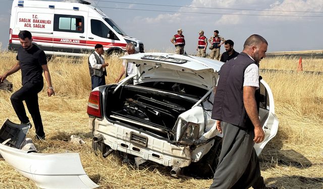 Şanlıurfa'da Otomobil Şarampole Devrildi! 4 Kişi Yaralandı