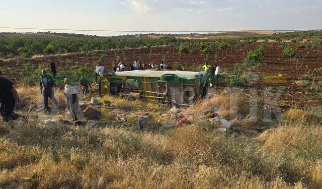 Suruç-Birecik Yolu'nda Minibüs Devrildi: 27 Tarım İşçisi Yaralandı