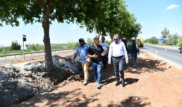 Şanlıurfa GAP Havalimanı'na Giden Yol Baştan Sona Değişiyor
