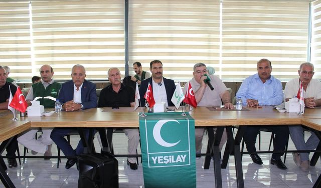 Yeşilay Şanlıurfa'dan Muhtarlarla İş Birliği Toplantısı