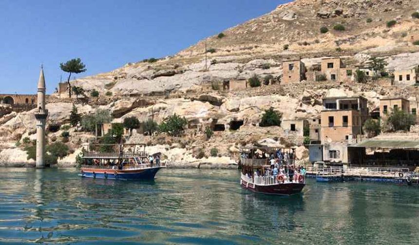 Halfeti Nerenin İlçesi, Nereye Bağlı? Tarihçesi, Nüfusu, Özellikleri