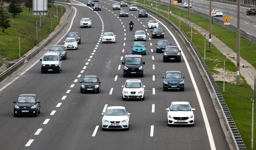 TÜİK Açıkladı: Trafiğe Kayıtlı Araç Sayısı Belli Oldu!