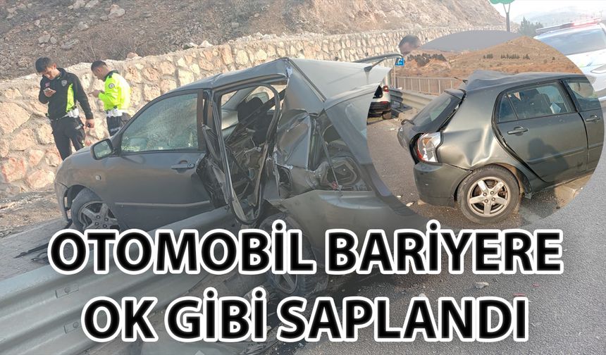 Şanlıurfa’da Otomobil Bariyerlere Ok Gibi Saplandı!