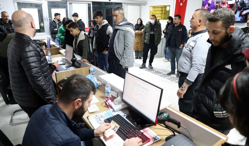 5 Haziran 2025 Perşembe Arefe Günü Hastane ve Sağlık Ocakları Açık mı? Mesai Saati Nasıl Olacak?