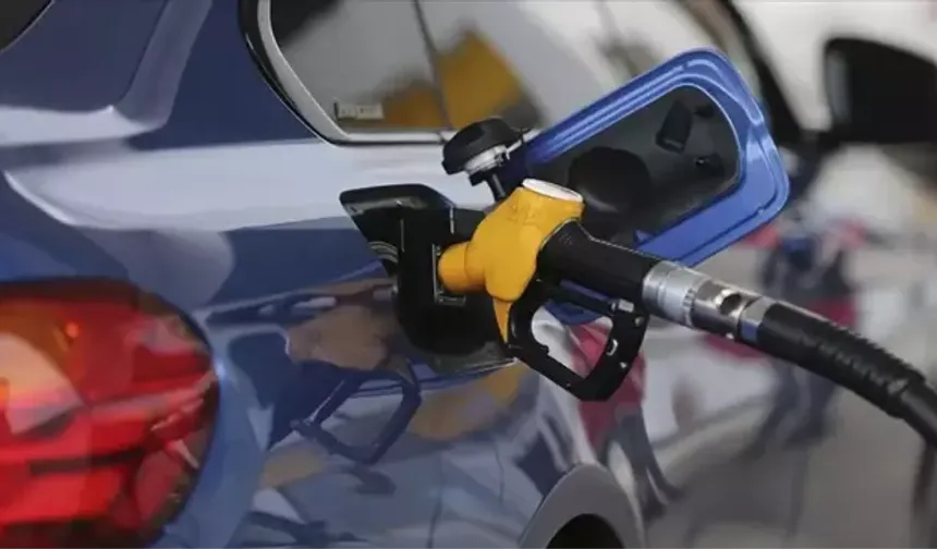 14 Mayıs motorine, benzine ne kadar zam geldi, litre fiyatı kaç lira oldu?