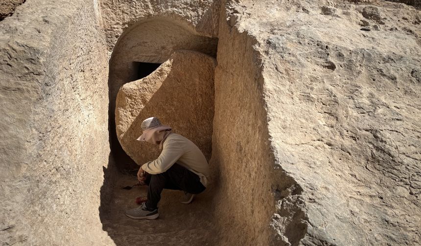 Şanlıurfa Kalesi'nde Geç Antik Çağ’a Ait Kaya Mezar Keşfedildi