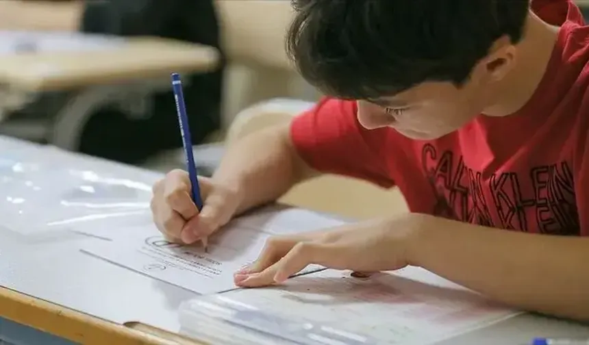 LGS 2026 Soruları Kolay Mıydı, Zor Muydu? Türkçe, Matematik, Fen Bilimleri Ve Öğrenci Yorumları