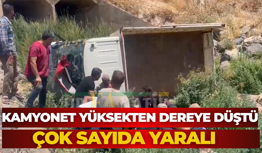 Şanlıurfa’da Kamyonet Yüksekten Dereye Düştü: Çok Sayıda Yaralı