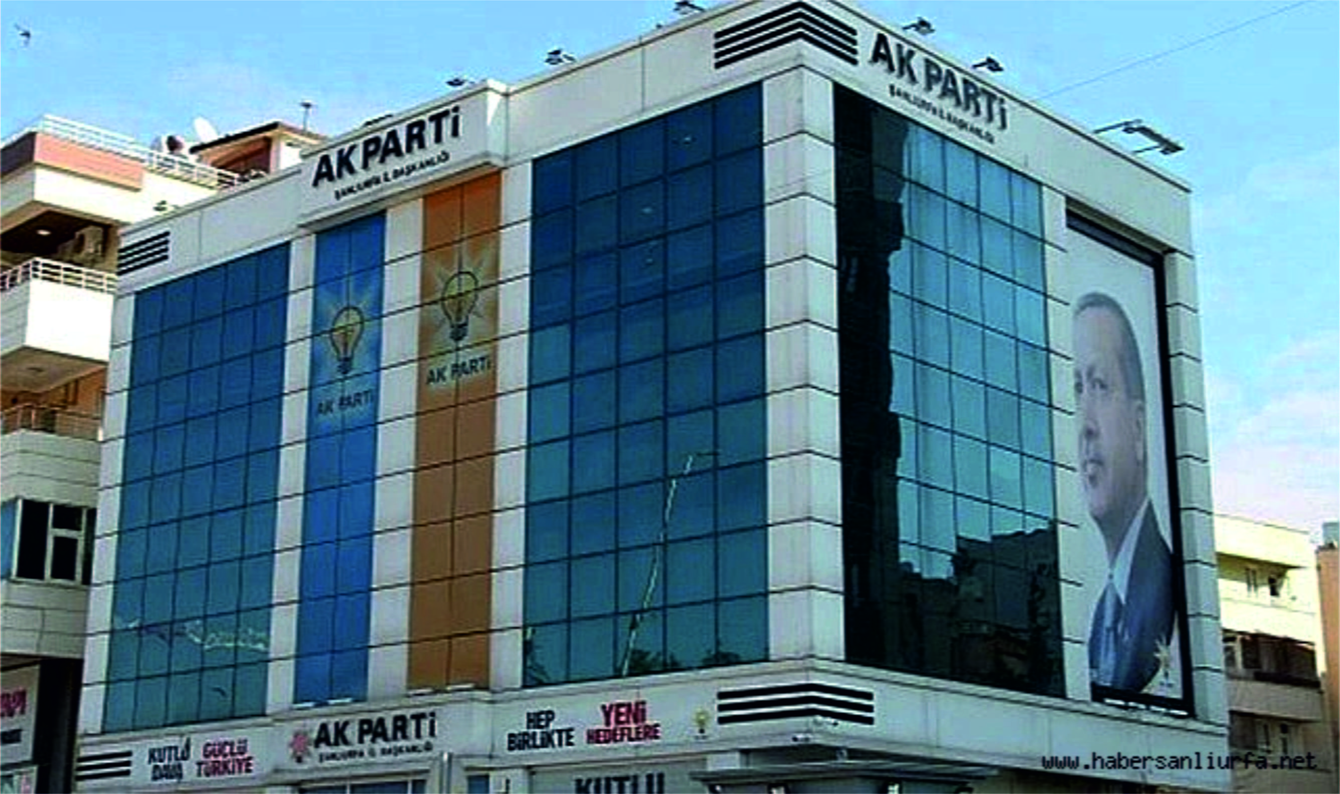 Ak Parti334-1