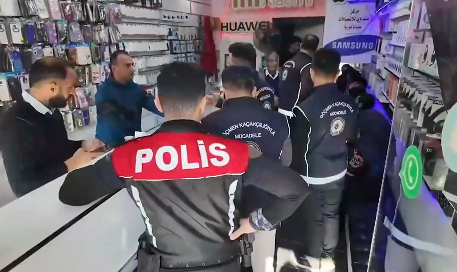 Göçmen Kaçakçılarına Darbe (2)