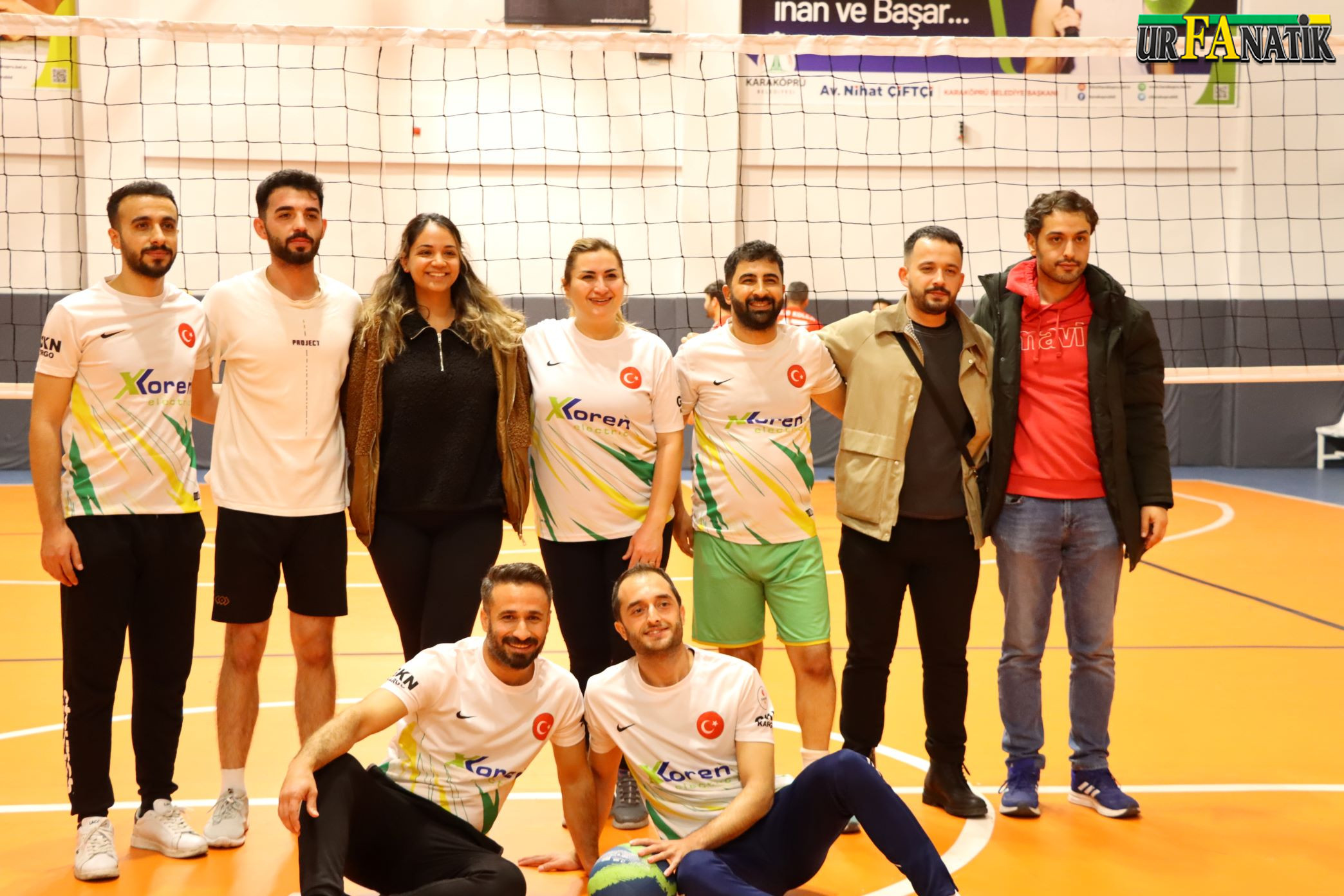 Karaköprü’de Öğretmenler Arasi Voleybol Turnuvasi Devam Edi̇yor (7)