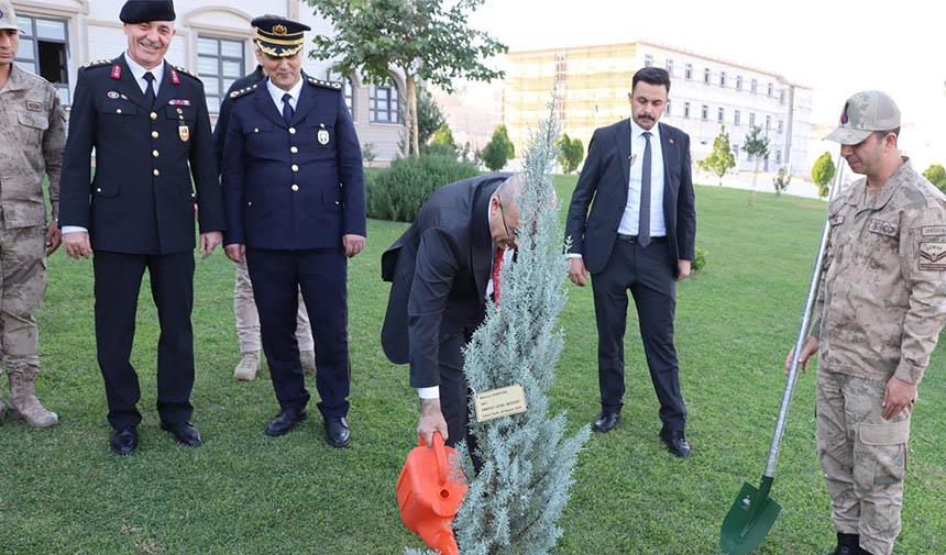 Orgeneral Çardakcı’dan Tuğgeneral Mücahit Avkıran’a Ziyaret (4)