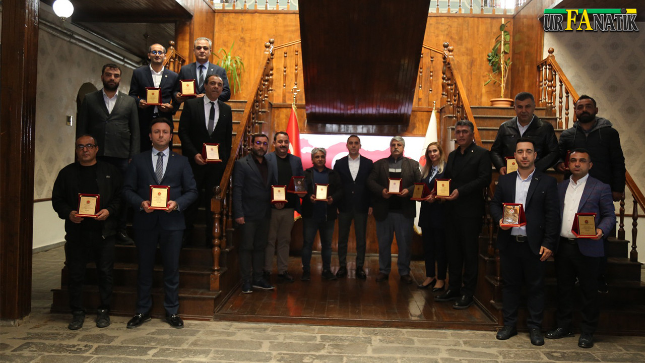 Siverek Kaymakamı Aydemir’den Hayırseverlere Teşekkür Plaketi (2)